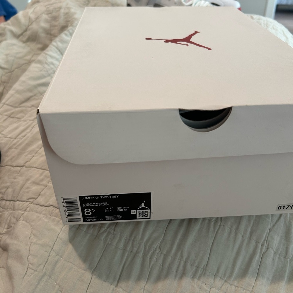 Jumpman 2 Trey - Picture 5 of 6